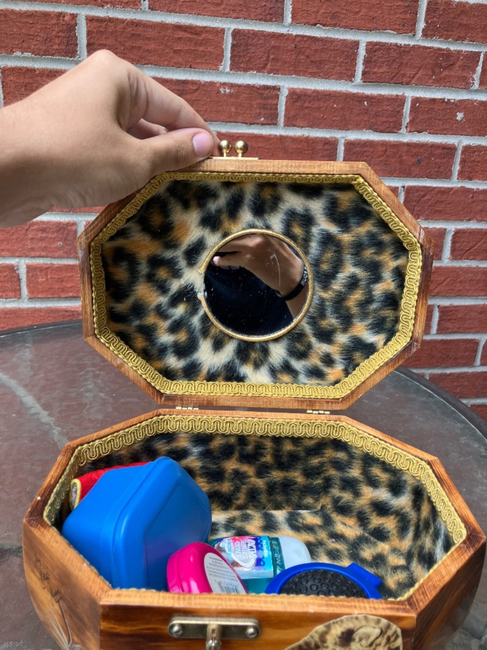 Vtg Anton Pieck Octagon Purse w Lucite Handle MCM Wooden Decoupage Handbag Tiger - Picture 8 of 11